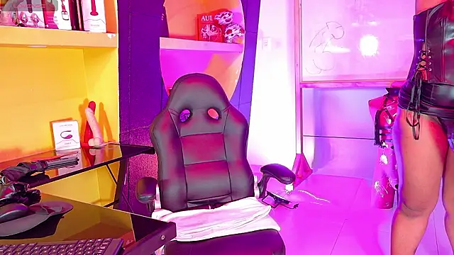 Scarlettt Ass online show from 02.20.26