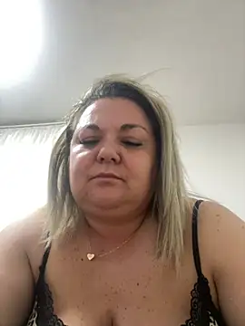 MikyVesela online show from 04.26.26