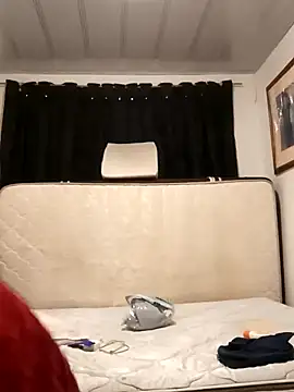 KiaraEliza online show from 12.14.24