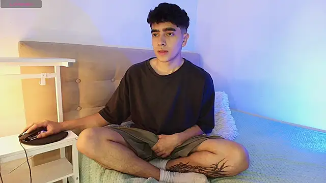 Snapshot of _nickconnor01 chatting on 10.26.25 nickconnor01 online show from 10.26.25