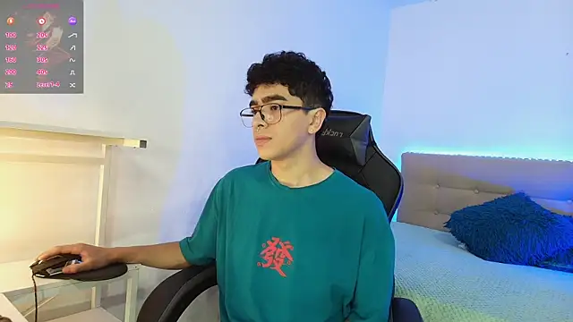 Snapshot of _nickconnor01 chatting on 11.16.25 nickconnor01 online show from 11.16.25