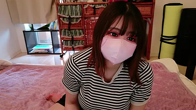 Snapshot of Megu_Melon chatting on 06.06.26 Megu Melon online show from 06.06.26