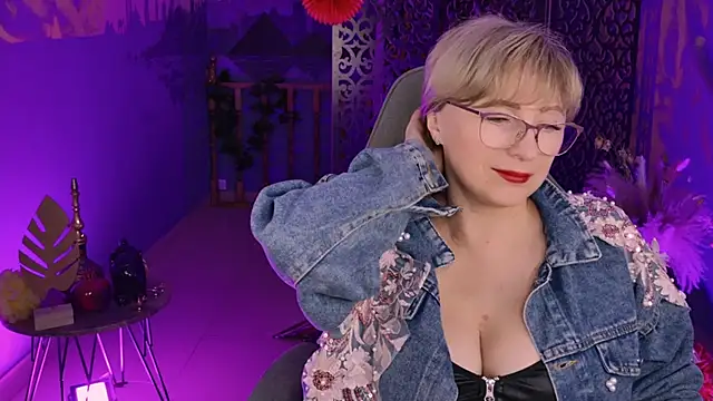 sugar vivien online show from 12.15.24