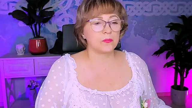 sugar vivien online show from 11.29.25