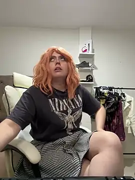 AmandaSLE online show from 01.01.25