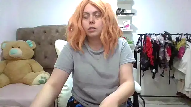 AmandaSLE online show from 02.18.25