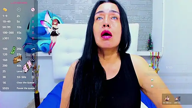 HorniestMilf online show from 11.17.25