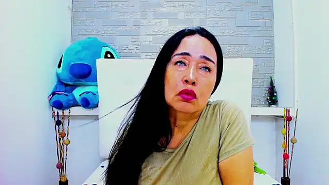 HorniestMilf online show from 01.10.26