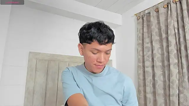 JulianRose 1 online show from 12.13.24