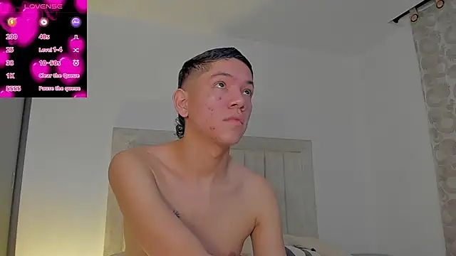 JulianRose 1 online show from 10.12.25