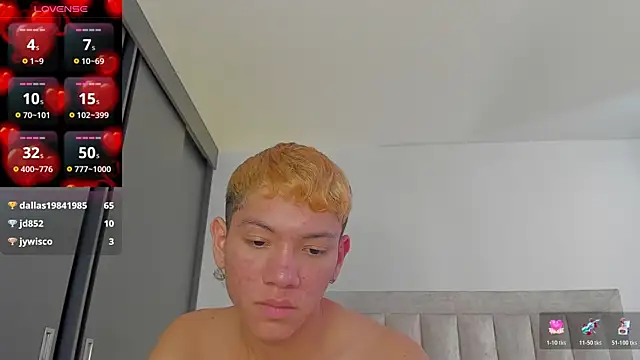 JulianRose 1 online show from 11.11.25