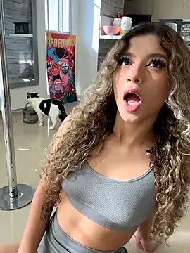 Melina-Smith online show from 11.20.25