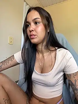 Snapshot of poliannaxx chatting on 09.11.25 poliannaxx online show from 09.11.25