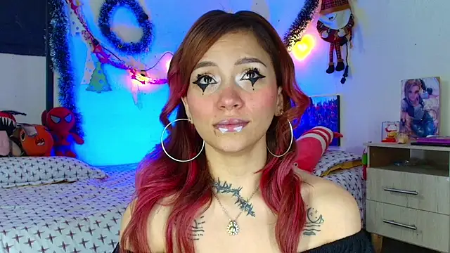 alisson zafiro  online show from 12.17.25