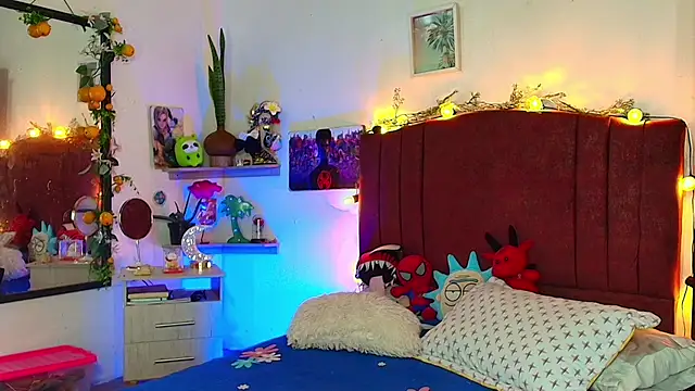 alisson zafiro  online show from 04.12.26