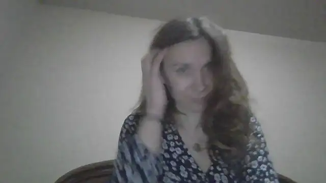 JasmineGlamour online show from 12.22.25