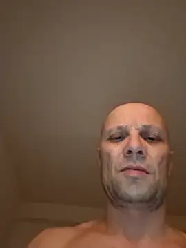 Snapshot of wedge75 chatting on 02.19.26 wedge75 online show from 02.19.26