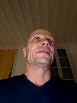 Snapshot of wedge75 chatting on 03.12.26 wedge75 online show from 03.12.26