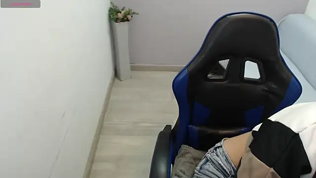 valerie diaz1 online show from 11.15.25