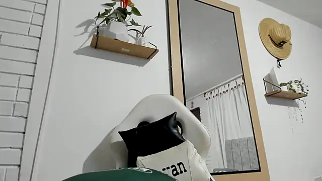 Valerioe online show from 10.02.25