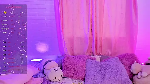 pink quarz online show from 12.21.24