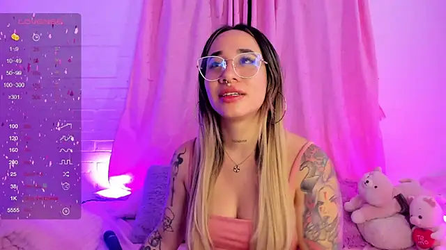 pink quarz online show from 01.11.25