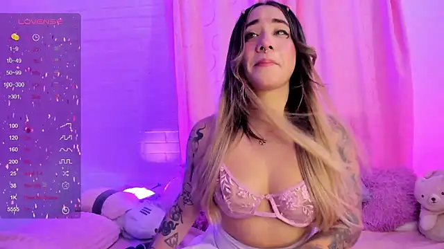 pink quarz online show from 01.19.25
