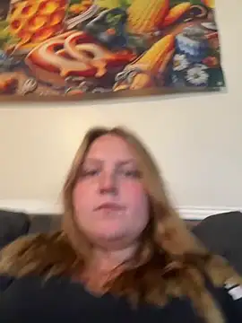 Snapshot of PhatAssBlond chatting on 09.12.25 PhatAssBlond online show from 09.12.25