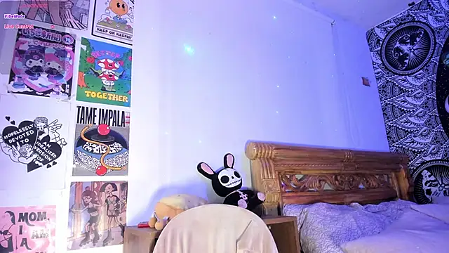 Snapshot of yourrosenrot chatting on 10.03.25 yourrosenrot online show from 10.03.25