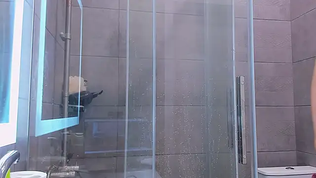 Snapshot of Melanie_Angel chatting on 01.29.25 Melanie Angel online show from 01.29.25