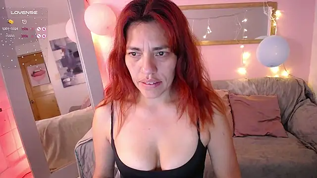lia huan online show from 12.17.24