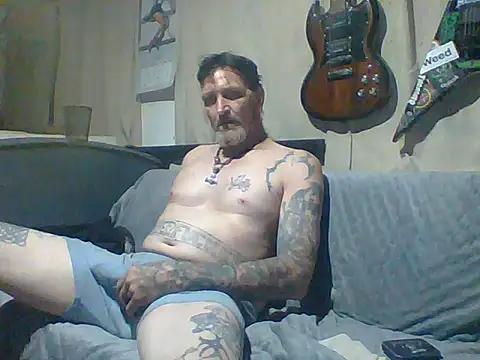 2Hot2gether69 online show from 10.20.25