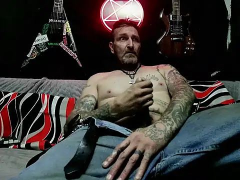 2Hot2gether69 online show from 11.10.25