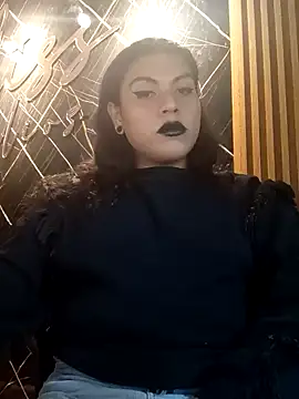 Snapshot of Ariana_Rodriguez_ chatting on 12.20.24 Ariana Rodriguez online show from 12.20.24