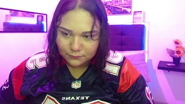 Snapshot of Alisteresa_ chatting on 11.13.25 Alisteresa online show from 11.13.25