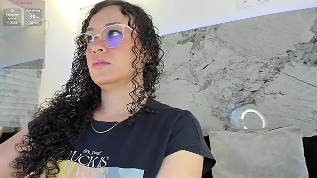 LIZ HOLMES online show from 12.18.25