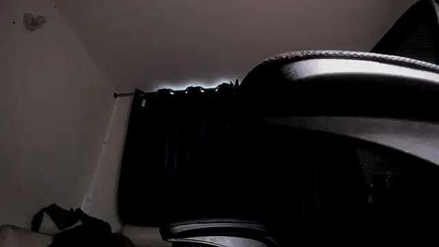 Snapshot of s_sven03 chatting on 06.10.26 s sven03 online show from 06.10.26