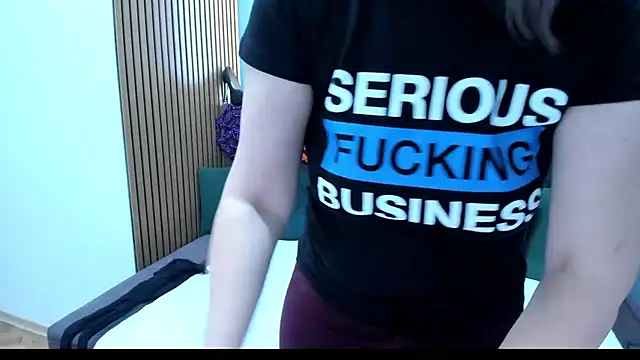 Snapshot of Lilly_hott chatting on 11.02.25 Lilly hott online show from 11.02.25