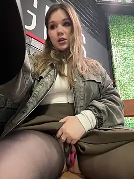 PumaShyXD online show from 04.25.26