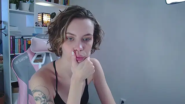 milly ross online show from 01.12.25