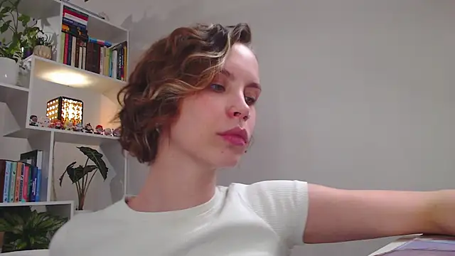 milly ross online show from 02.07.25