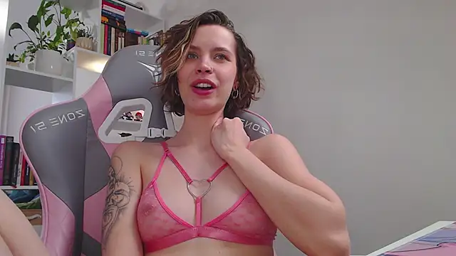 milly ross online show from 02.08.25