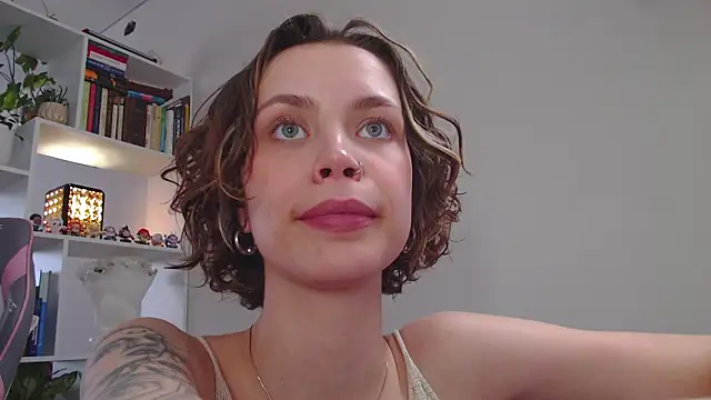milly ross online show from 02.15.25