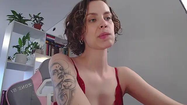milly ross online show from 03.03.25