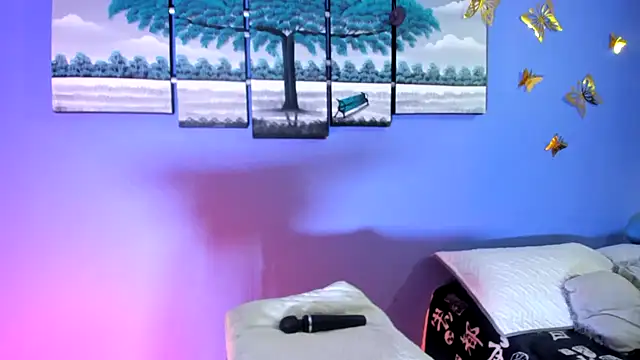 AdelleLennox cg online show from 02.08.25