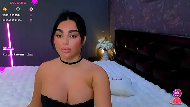 babyleilaa online show from 10.13.25