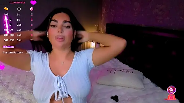 babyleilaa online show from 10.19.25