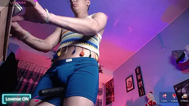 Snapshot of mexican_cum chatting on 11.16.25 mexican cum online show from 11.16.25