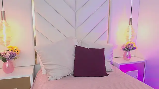 Flor delunaa online show from 09.15.25
