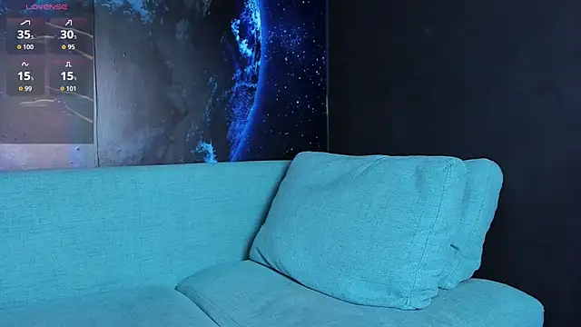 Snapshot of delessandro_world chatting on 09.28.25 delessandro world online show from 09.28.25